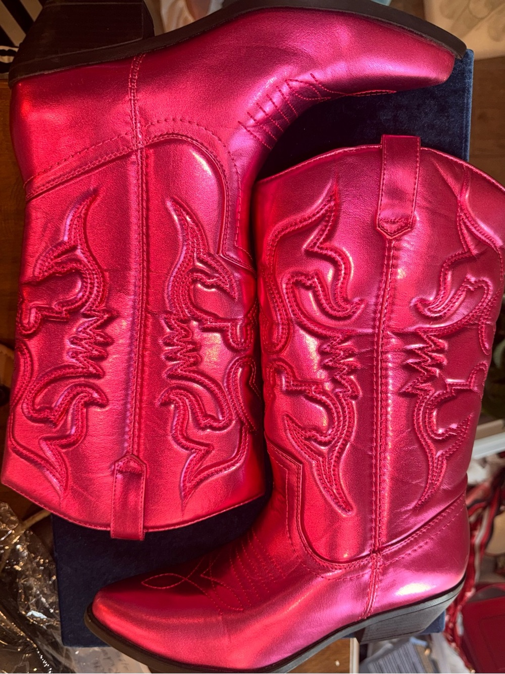 Soda Metallic Fuchsia Western Heeled Boots - Picture 4 of 7